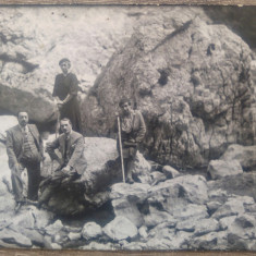 Foto grup, la cheile Bicazului// 1935