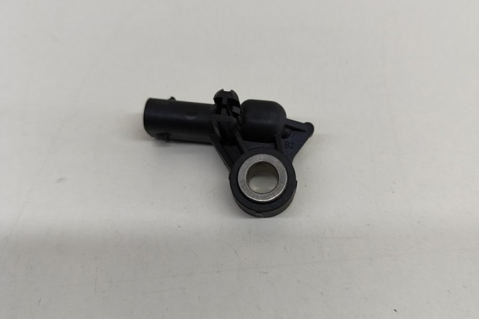 Senzor de impact st&acirc;nga spate VW TOUAREG 7P5 2016 OEM: 1S0959351 | 24472313