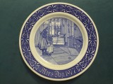 Farfurie din portelan model de colectie Mors Dag ( Ziua Mamei ) anul 1977 design Carl Larsson cu marcaj Rorstrand / editie limitata !