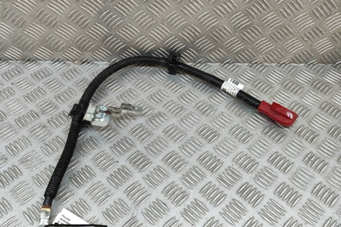 Cablu baterie pozitiv NISSAN LEAF ZE1 2019 OEM: 24105-3NL0A 28989993