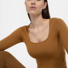 Tricou cu mânecă lungă crop-top slim neted pentru femei