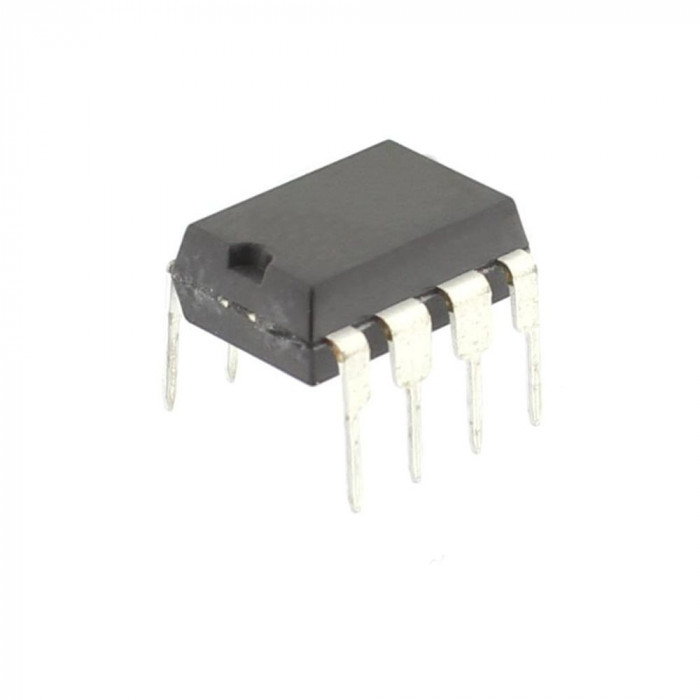 Circuit integrat, comparator, THT, DIP8, TEXAS INSTRUMENTS - TLC3702CP