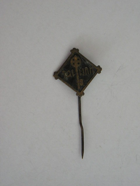 QW9 N7 9 - insigna - orase - capitale - Talin