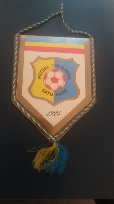 D9 7 - fanion - sport - fotbal - cluburi sportive - Fotbal Club Olimpia Satu Mare foto