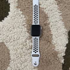 apple watch se nike edition