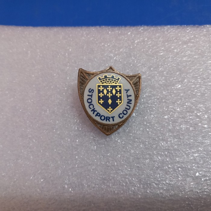 Insigna Stockport County
