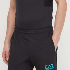 EA7 Emporio Armani pantaloni scurti barbati, culoarea negru