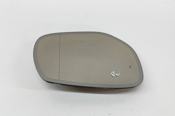Sticla oglinda ușă dreapta față INFINITI Q30 2019 OEM: 96365-5DA0A | 31521724
