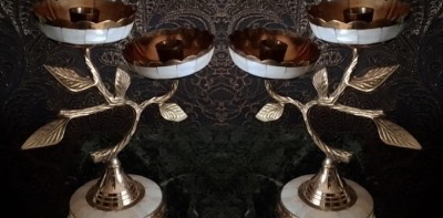 Set de 2 superbe sfeșnice din bronz masiv și sidef in stilul Rococo foto