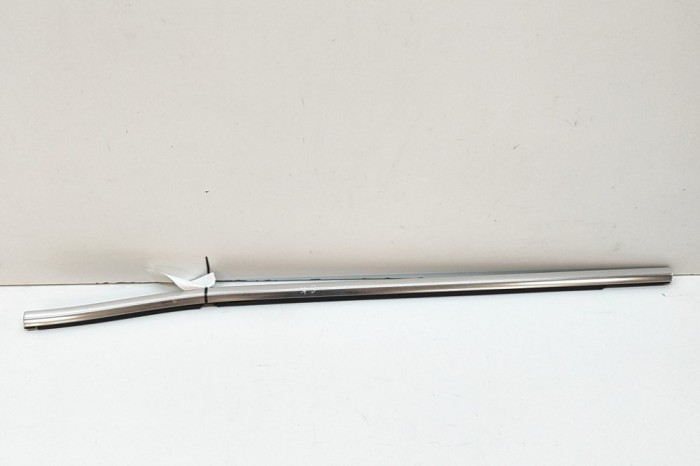 Chedar geam ușă st&acirc;nga spate MERCEDES-BENZ GLB X247 2024 OEM: A2477351700 | 31862932