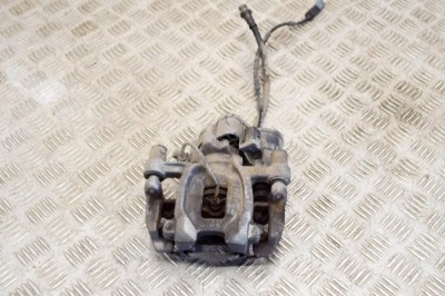 Etrier de fr&amp;acirc;nă dreapta spate BMW i3 I01 2018 OEM: Hatchback | 15224952 foto