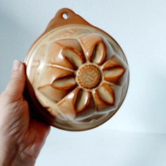 Forma copt vintage ceramica, guguluf, bundt, chec, cozonac, matrita