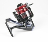 Mulineta Feeder Baracuda Hurricane 40, Tambur Aluminiu + Grafit, Frana Frontala, Raport 5.0:1, 4 Rulmenti, Pescuit Stationar