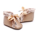 Ghetute aurii imblanite cu fundita din satin (Marime Disponibila: 6-9 luni