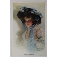 TANARA CU FLORI ALBASTRE PE PALARIE , A MISCHIEFMAKER , CARTE POSTALA , INTERBELICA