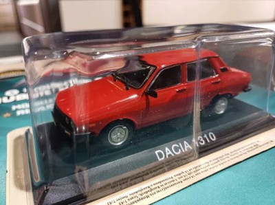 Macheta Dacia 1310 rosie, 1/43, colectia Masini de Legenda foto