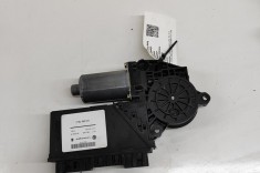 Motor macara geam ușă st&acirc;nga spate VW TOUAREG 7LA, 7L6, 7L7 2003 OEM: 3D0959795C,0130821765 29439035