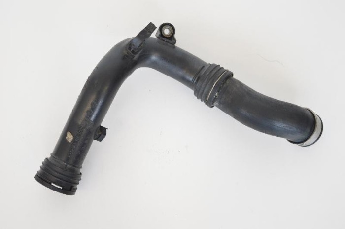 Furtun intercooler st&acirc;nga VW PASSAT B6 3C2 2006 OEM: 1K0145770D,1K0145762,1K0145838D 1873961
