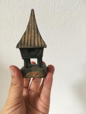 * Casuta de lemn veche, pagoda, vintage, 10 cm inaltime, deosebita foto