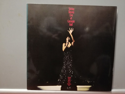 SHIRLEY BASSEY &amp;ndash; LIVE AT CARNAGIE &amp;ndash; 2LP SET (1973/United Artists/RFG) - Vinil/NM foto