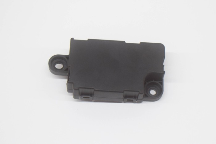 Amplificator de antena TESLA MODEL 3 2019 OEM: 1447430-00-A,955921001 12644756