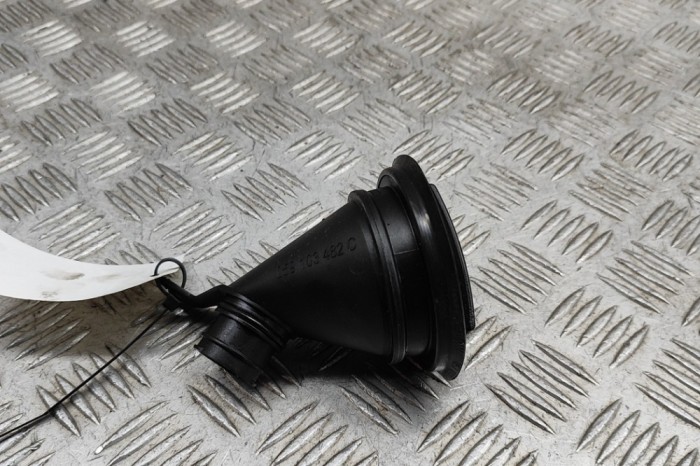 Capac de umplere ulei AUDI A6 Avant 4F5, C6 2010 OEM: 059103482C 27235849
