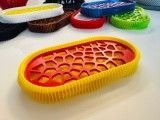 Sapuniera 3D Wave Galben Rosu - Suport Sapun Modern, Printata 3D, Eco-Friendly, Baie Eleganta