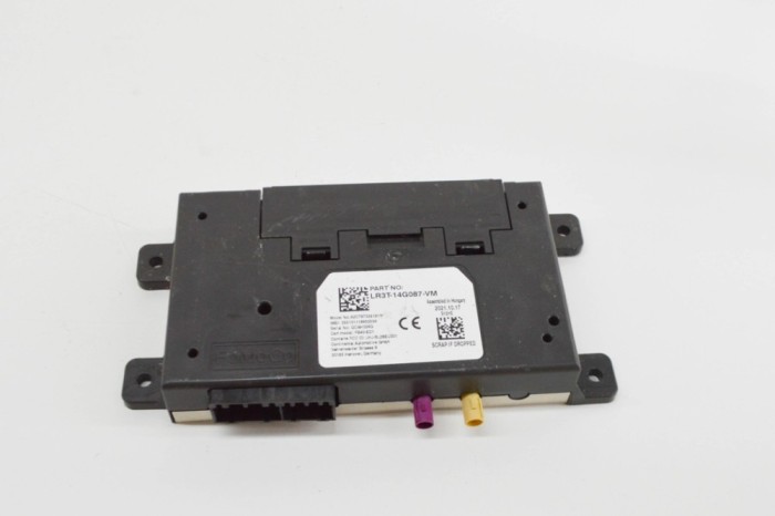 Unitate de control telefon FORD TRANSIT Furgon 2022 OEM: LR3T-14G087-VM,A2C7673391311 | 19939595