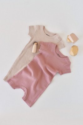 Set de 2 salopetele cu maneca scurta din bumbac organic si modal - Roz/ Blush BabyCosy (Marime: 6-9 luni) foto