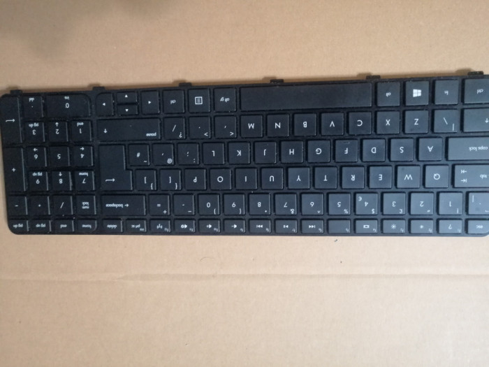 Tastatura Hp Envy DV7-7000 7338ea dv7t 698781-001 697458 721893 721494 ORIGINALA