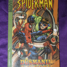 Spider-Man Dusmanii fiorosi Marvel benzi desenate romana