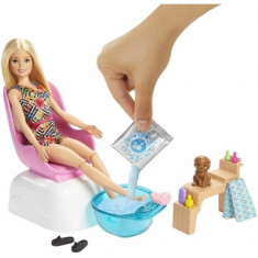 Barbie - set cu papusa la salonul de manichiura foto