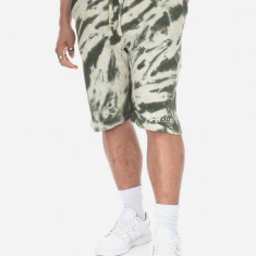 Alpha Industries pantaloni scurți Tie Dye bărbați, culoarea verde 106361.142-green