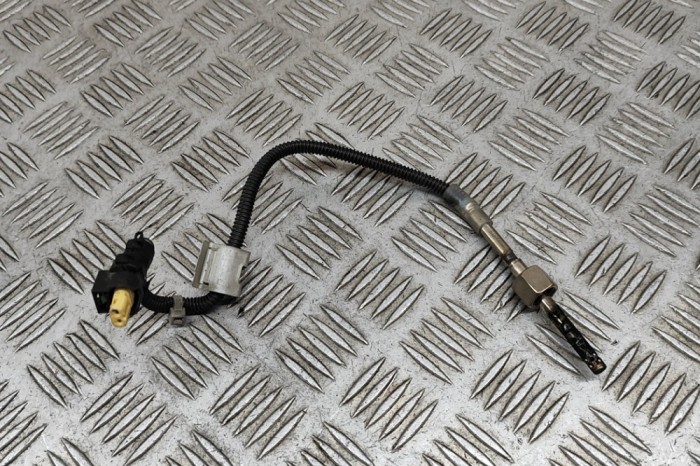 Senzor de temperatură MERCEDES-BENZ C Coupe C205 2016 OEM: A0009058904 28252373