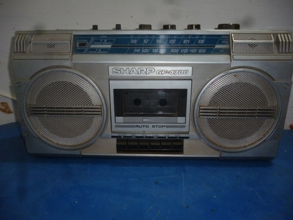 radiocasetofon boombox Sharp GF-4700 | arhiva Okazii.ro