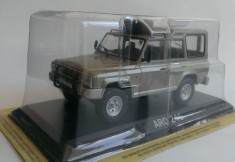 Macheta ARO 246 silver - DeAgostini Masini de Legenda 1/43 foto