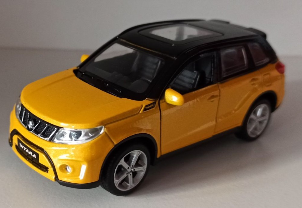 Macheta Suzuki Vitara MK4 2016 - TechnoPark 1/32 | arhiva Okazii.ro