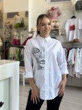 Camasa dama alba din bumbac universala mare cu broderie fata abstracta
