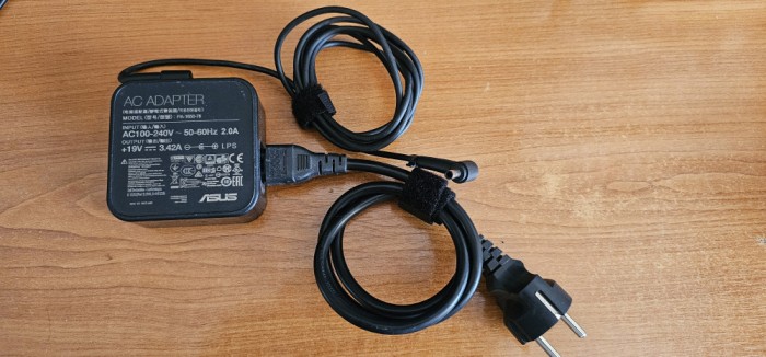 Incarcator laptop Asus 19V 3.42A 65W, PA-1650-78 , FUNCTIONEAZA .