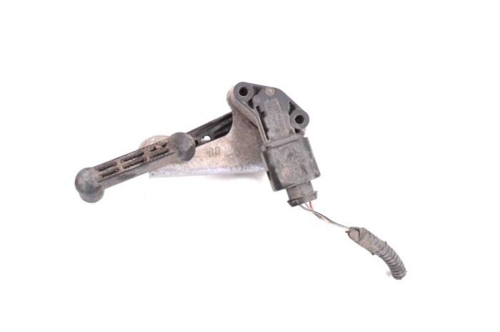 Senzor de nivel &icirc;nălțime dreapta față TESLA MODEL X 2017 OEM: 1027946-00-A 14882045