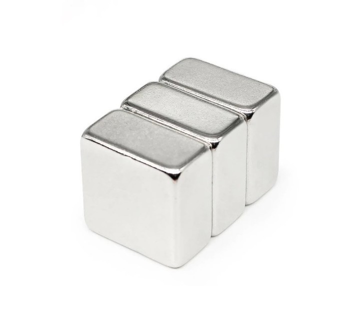 Set 3 x Magneti Puternici Neodim 20 x 20 x 10 mm cu forta 13 kg MagNeo