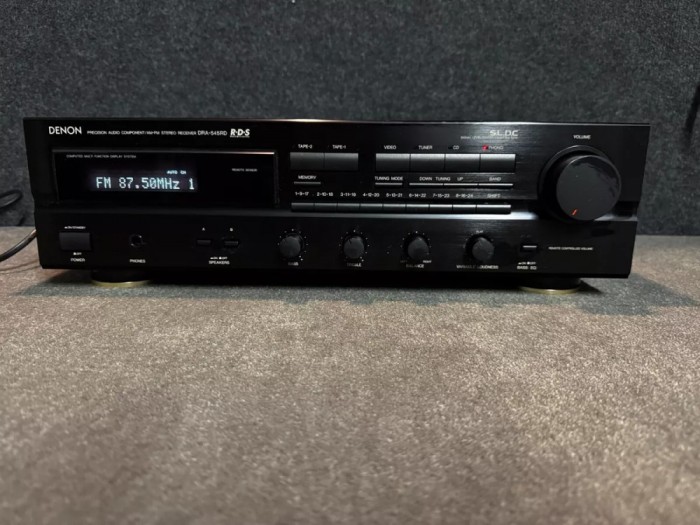 Amplificator Denon DRA-545RD 6 intrari, 4 iesiri, bass, treble, loudness
