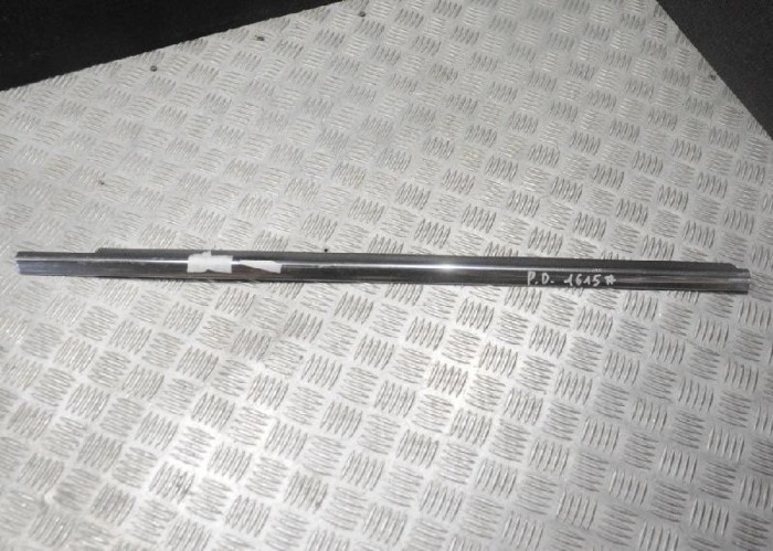 Chedar geam ușă dreapta față MERCEDES-BENZ E T-Model S212 2011 OEM: A2127250465A2127250665 1756074