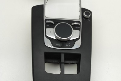 Buton de control navigație AUDI A3 Limousine 8VS, 8VM 2018 OEM: 8V0919614BJ 30784242 foto