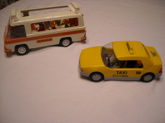 Playmobil - Microbuz scolar 3521 si taxi 3199 foto