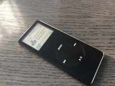 IPOD NANO 1ST GEN DE 2GB A1137 NEGRU DE COLECTIE.CITITI DESCRIEREA CU ATENTIE! foto