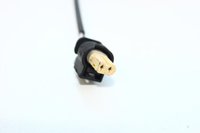 Senzor de temperatură MERCEDES-BENZ SPRINTER 3-t Furgon 906 2015 OEM: A0009054005 2504222