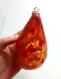 Glob de sticla groasa, in forma de lacrima, 13cm lungime, decor Craciun, gradina