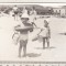 bnk foto Copii cu jucarii pe plaja Eforie - anii `70