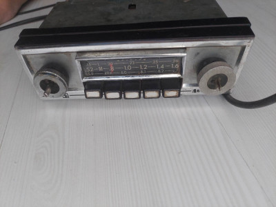 Radio AUTOVOX,radio vechi/vintage original de Colectie-Made in ITALY Patent PEND foto